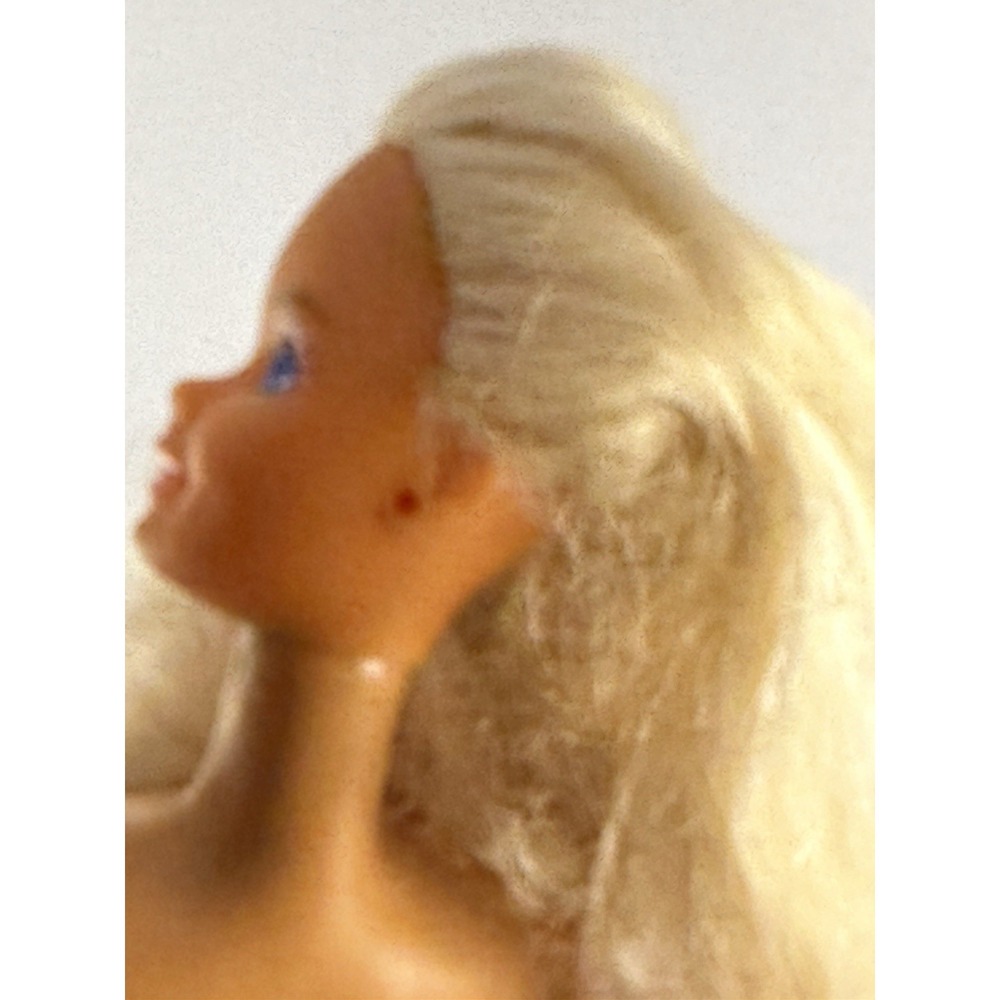 Vintage 1966 Mattel Barbie Doll Blonde Blue Eyes Twist and Turn No Clothes - Picture 6 of 7